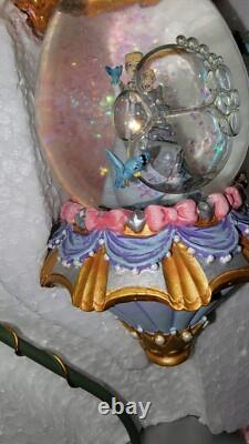 Disney's Cinderella Snowglobe Hanging On Vine with stsnd. Beautiful. New in box