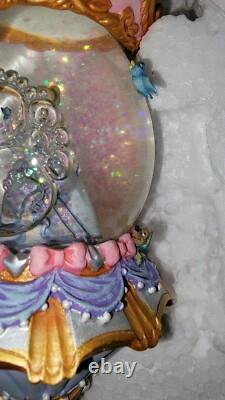 Disney's Cinderella Snowglobe Hanging On Vine with stsnd. Beautiful. New in box