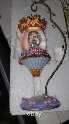 Disney's Cinderella Snowglobe Hanging On Vine with stsnd. Beautiful. New in box