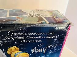 Kidkraft Disney Princess Cinderella Royal Dream Castle Dollhouse withFurniture NEW