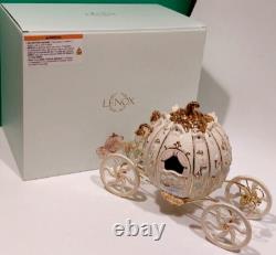 LENOX CINDERELLA'S ENCHANTED COACH Disney Classics Lit Carriage - NEW in BOX