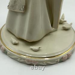 LENOX Cinderella's Wedding Day Cake Topper The Disney Showcase Collection