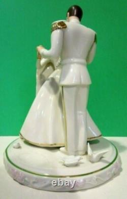 LENOX Disney CINDERELLA WEDDING DAY CAKE TOPPER Prince Charming NEW in BOX COA