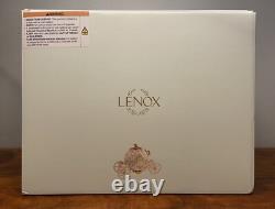 LENOX Disney Cinderella Porcelain Light Up Stage Coach Carriage Wedding Decor