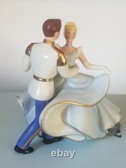 LENOX Disney Cinderella & Prince Charming Figurine Dancing Wedding Topper