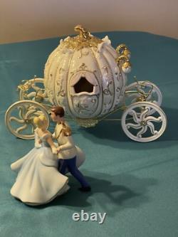 LENOX Disney Cinderella's Enchanted Lighted Coach and Cinderella & PrinceNEW