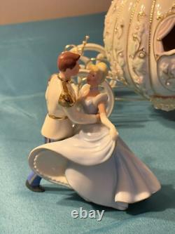 LENOX Disney Cinderella's Enchanted Lighted Coach and Cinderella & PrinceNEW