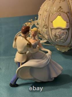 LENOX Disney Cinderella's Enchanted Lighted Coach and Cinderella & PrinceNEW