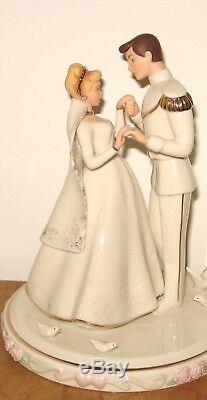 Lenox Disney Cinderella & Prince Gold Wedding Day Cake Topper Figurine