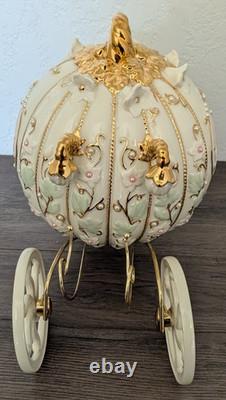 Lenox Disney Cinderella's Enchanted Coach Figurine 868804 Light-Up Porcelain NIB