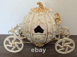Lenox Disney Cinderella's Enchanted Coach Figurine 868804 Light-Up Porcelain NIB