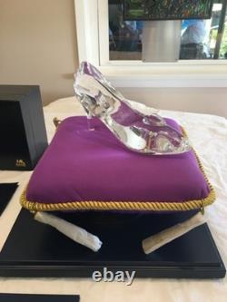 Master Replicas 2004 Walt Disney Cinderella Glass Slipper Limited Edition withCOA
