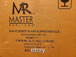 Master Replicas Disney Cinderella Glass Slipper Limited Edition 2500 MIB