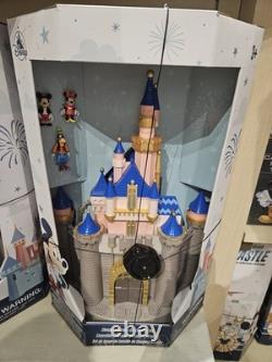 NEW? 2025 Disney Parks WDW Mickey Minnie Goofy Cinderella Castle Play Set NEW? 2025 Disney Parks WDW Mickey Minnie Goofy Cinderella Castle Play Set