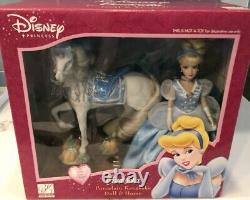 NEW DISNEY CINDERELLA PORCELAIN KEEPSAKE DOLL & HORSE From Brass Key 2003