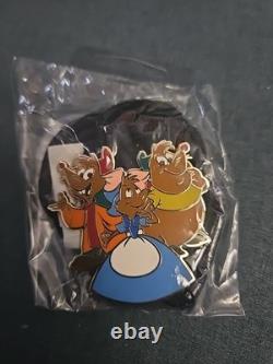 NEW Disney Cast Member Lanyard Jaq, Gus & Perla Cinderella Mice RARE NIP