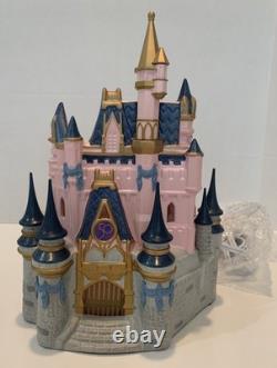 NEW Scentsy Walt Disney World 50th Anniversar Cinderella Castle Wax Warmer withWax
