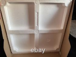 NIB Rare HTF Disney World Cinderella Castle Playset unused Retired