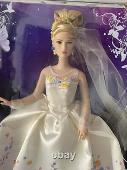 NRFB NEW 2015 DISNEY Cinderella Wedding Day #CGT55