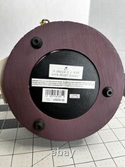 NWT Disney Cinderella A Dream Is A Wish Your Heart Makes Music Box Snow Globe