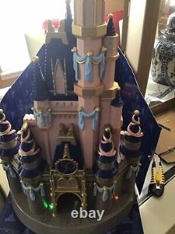 New 50th Anniversary Cinderella Castle Light Up Playset 23