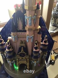 New 50th Anniversary Cinderella Castle Light Up Playset 23