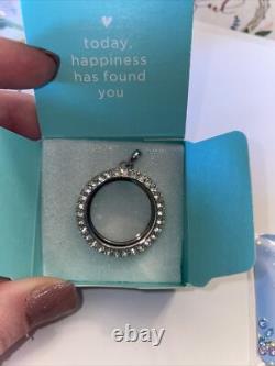 New Authentic? Origami Owl Lot #16 Disney Cinderella Clara Stud Earrings Set