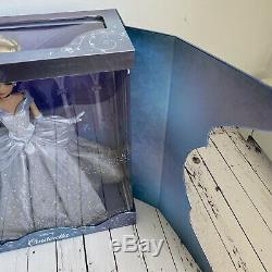 New Disney Cinderella 17 SAKS Fifth Avenue Limited Edition Doll