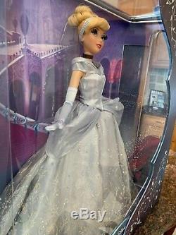 New In Box Disney 17 CINDERELLA DOLL SAKS FIFTH EXCLUSIVE LIMITED EDITION