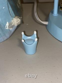 New Rare Vtg Disney Cinderella castle Enchanted Lamp night light Princess