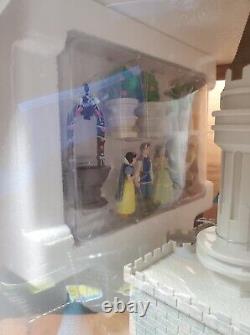 New Vintage Disneyland Resort Walt Disney World Cinderella Castle Playset-Rare