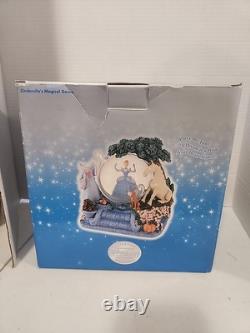 OPEN BOX Disney Store Cinderella Musical Snow Globe Magical Gown Music Box READ