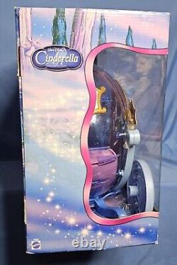 RARE 2004 Disney Princess Special Edition Cinderella Twinkle Lights Carriage