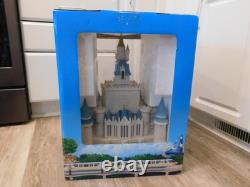 RARE Walt Disney World Cinderella Castle Playset Lights Princess Figures NEW