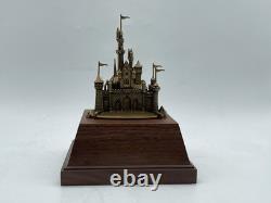Rare Disney Cast Member 15 Yr Service Award Cinderellas Castle Statue New Open