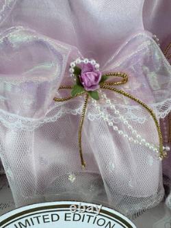 Rare Vintage 1997 FAO Schwarz Cinderella 12 Porcelain Doll NIB COA Disney Pink