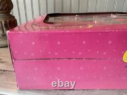 Rare Vintage Disney Store, CINDERELLA CENDRILLON SEWING PLAYSET NRFB