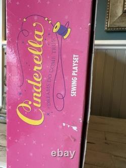 Rare Vintage Disney Store, CINDERELLA CENDRILLON SEWING PLAYSET NRFB