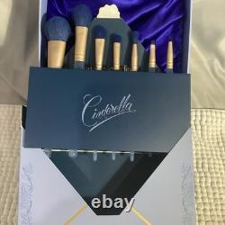 SPECTRUM Disney Cinderella Glass Slipper Makeup Brush Holder with 7pc Brush Set