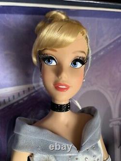 Saks Fifth Avenue Disney Cinderella 17 Limited Edition Heirloom Doll New