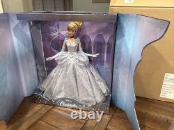 Saks Fifth Avenue Disney Limited Edition Cinderella Doll 1 of 2500 #1267 New