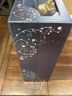 Saks Fifth Avenue Disney Limited Edition Cinderella Doll 1 of 2500 #1267 New