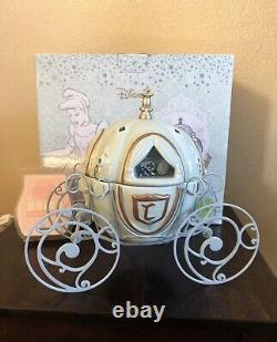 Scentsy Cinderella Carriage Wax Warmer Set NIB