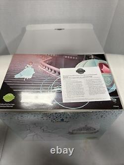 Scentsy Disney Cinderella Carriage Warmer Princess Collection New Sold Out NIB