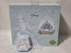 Scentsy Disney Cinderella Carriage Wax Warmer NIB & Cinderella Wax Bar