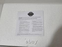 Scentsy Disney Cinderella Carriage Wax Warmer NIB & Cinderella Wax Bar