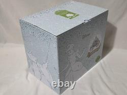 Scentsy Disney Cinderella Carriage Wax Warmer NIB & Cinderella Wax Bar