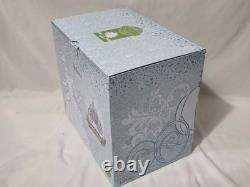 Scentsy Disney Cinderella Carriage Wax Warmer NIB & Cinderella Wax Bar