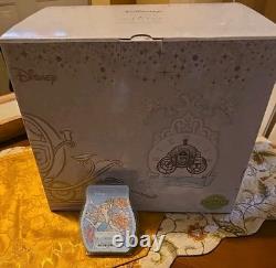 Scentsy Disney Cinderella Royal Carriage Warmer & Wax Set 75th Anniversary NEW