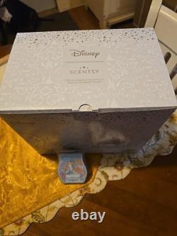 Scentsy Disney Cinderella Royal Carriage Warmer & Wax Set 75th Anniversary NEW